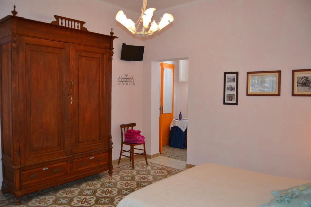 S'Attobiu B&B And Guest-Houses Teulada Room photo